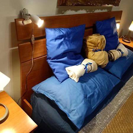 Sweet Home Vitinia Bagian luar foto