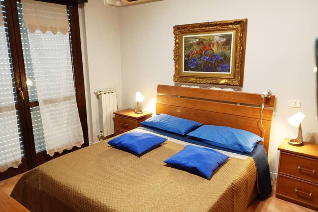 Sweet Home Vitinia Bagian luar foto